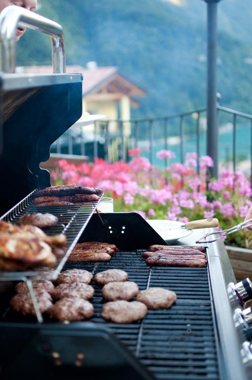 Hotel Lory - Molveno - Dolomiti Eksteriør bilde
