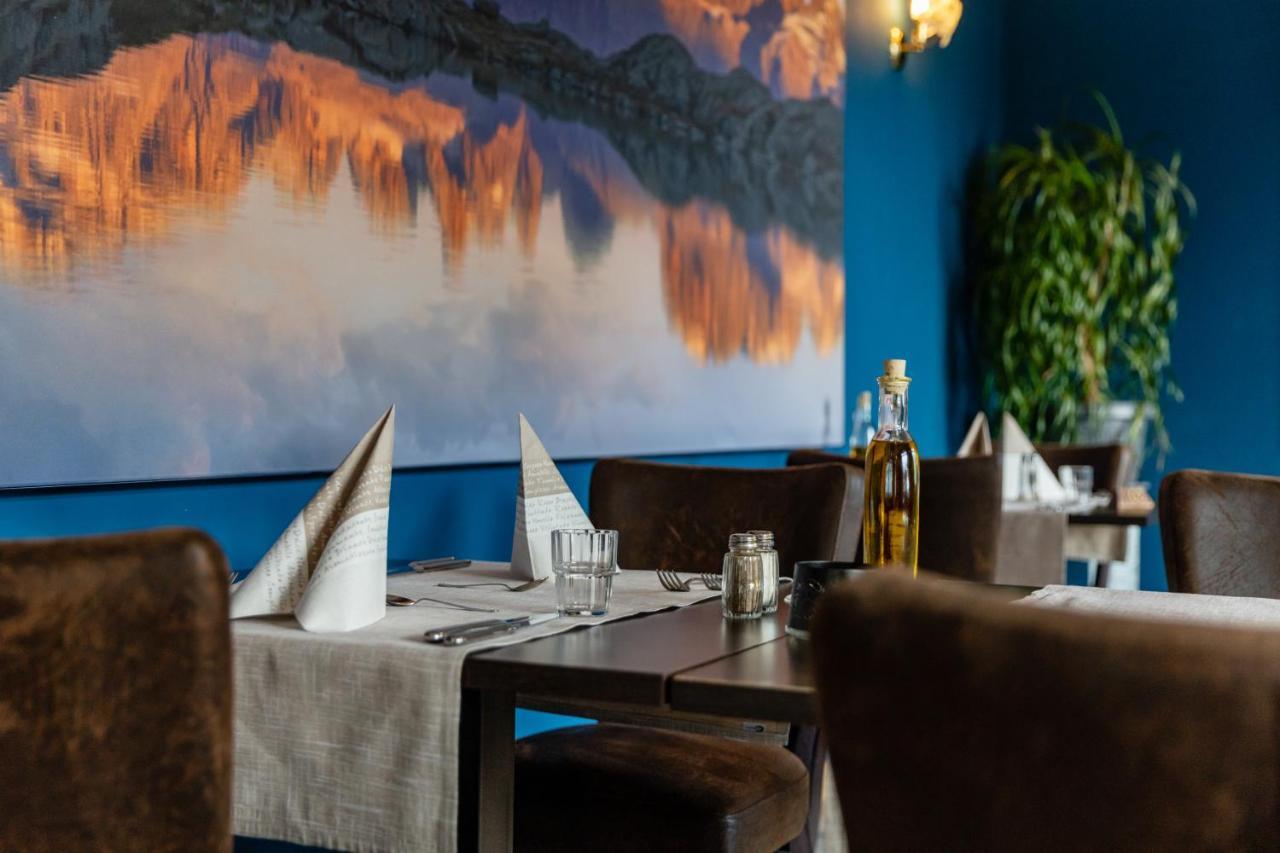Hotel Lory - Molveno - Dolomiti Eksteriør bilde