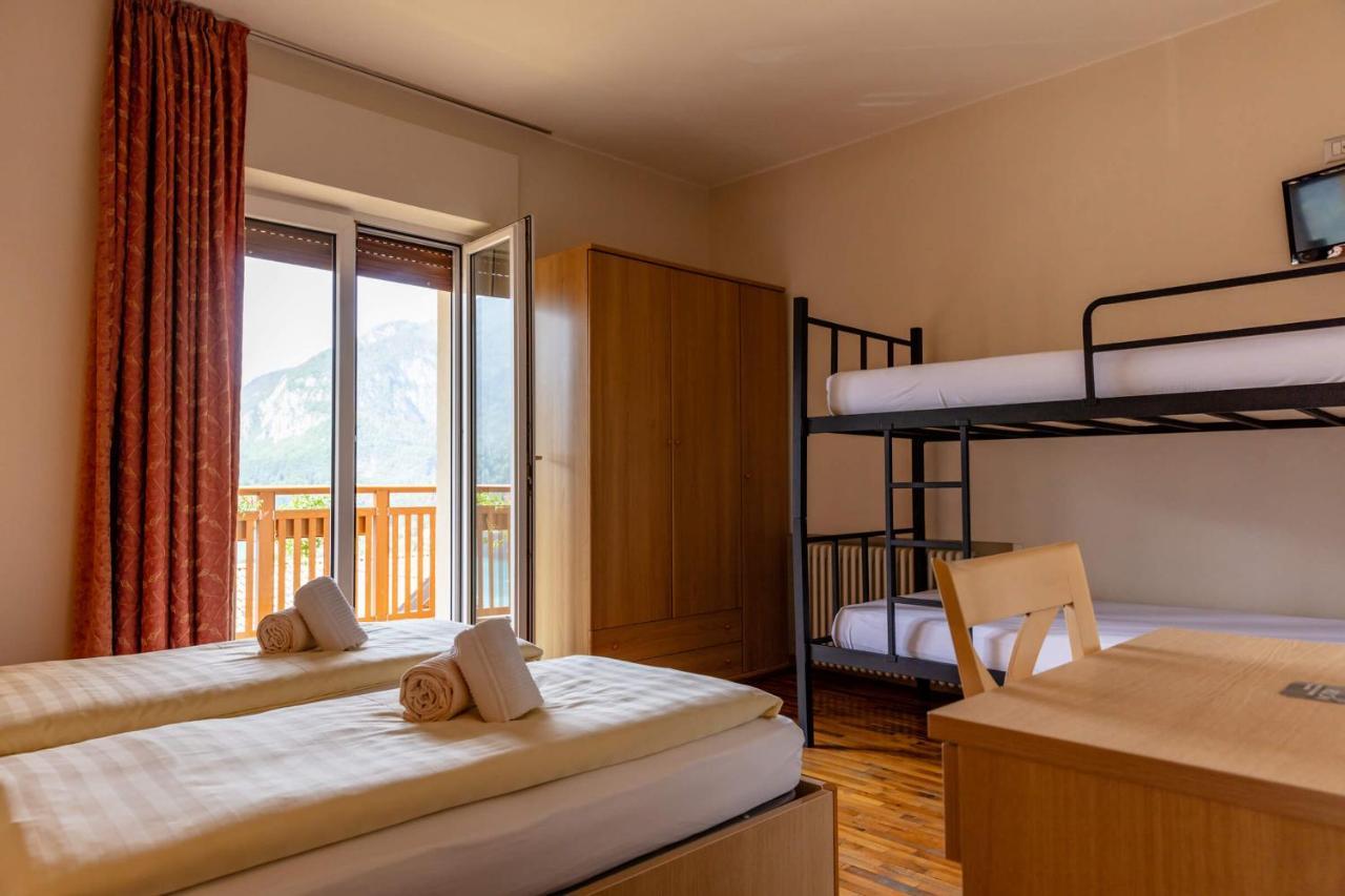 Hotel Lory - Molveno - Dolomiti Eksteriør bilde